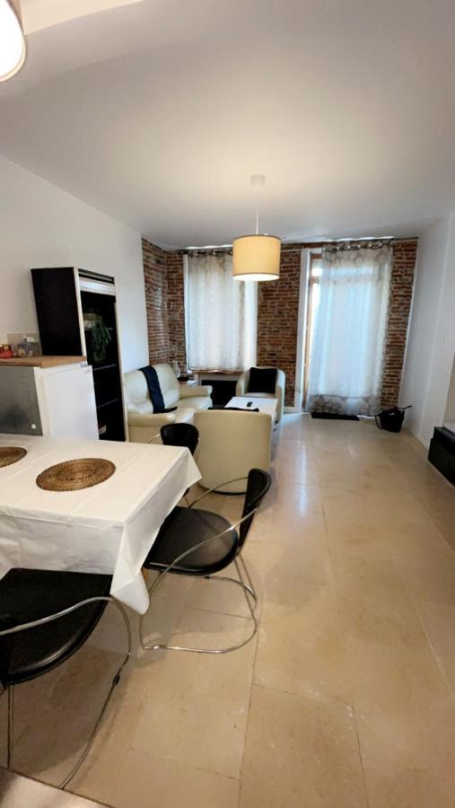 Appart Toulousaine Avec Patio Rdc Aucamville Exterior foto